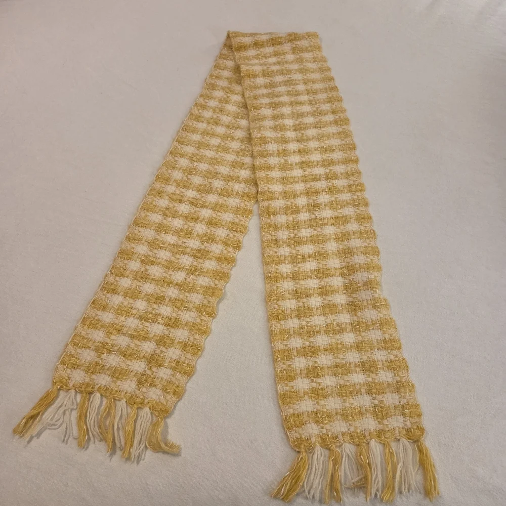 BANANA REPUBLIC Vintage Yellow Off White Lambswool Fringed‎ Check Scarf Women's